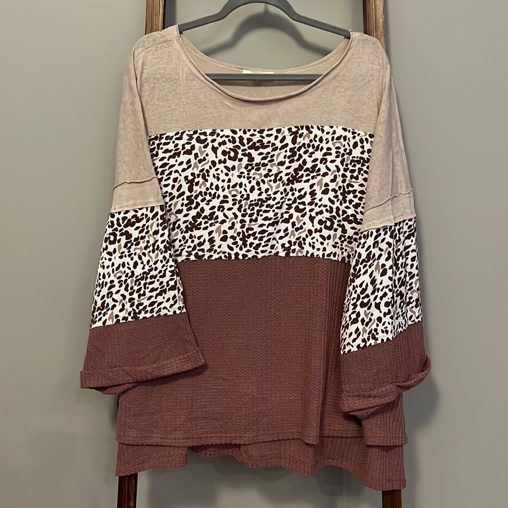 Umgee 3/4 length sleeve shirt